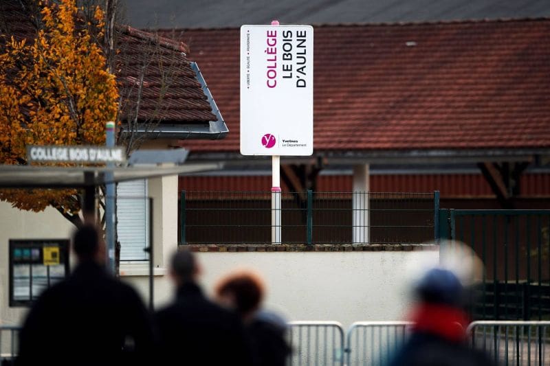 France : un Algérien condamné pour avoir glorifié la mort atroce de Samuel Paty
