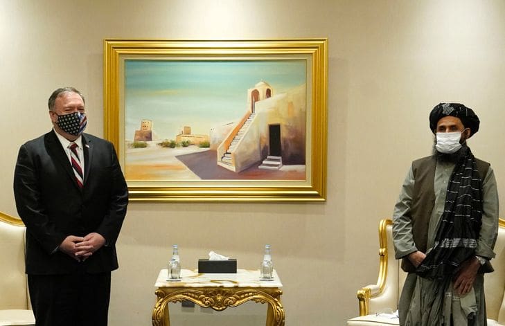 Avant le retrait des troupes, Pompeo s’entretient avec des négociateurs talibans au Qatar