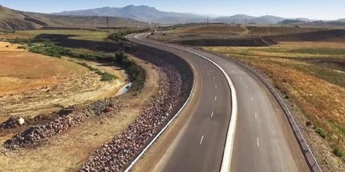 Coupure temporaire de la circulation sur le tronçon Midelt-Errich au niveau de la RN 13