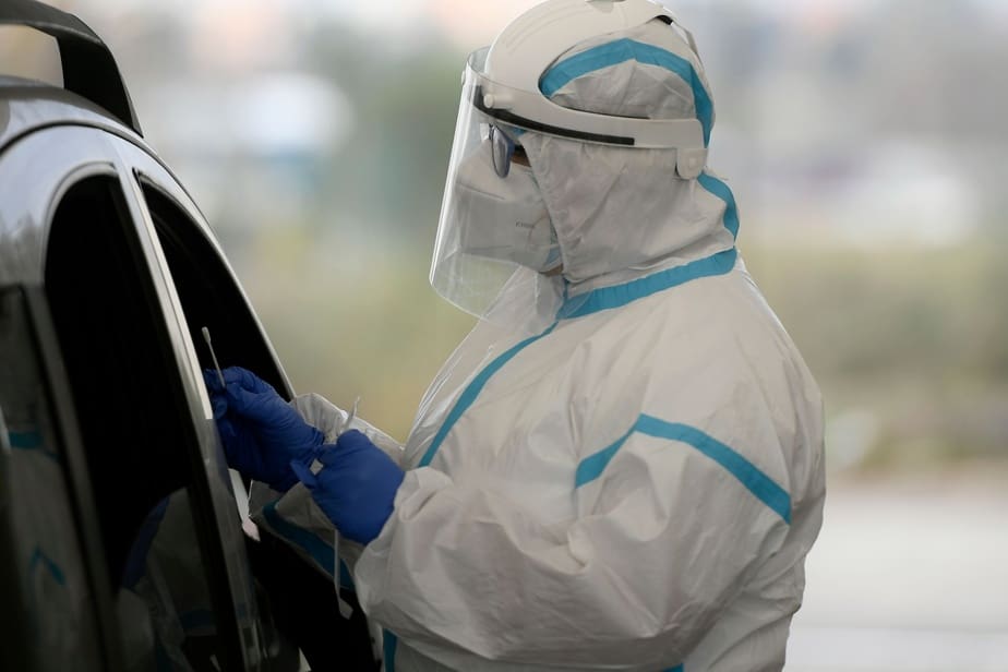 Mutation du virus : variante sud-africaine «préoccupante», l’OMS met en garde