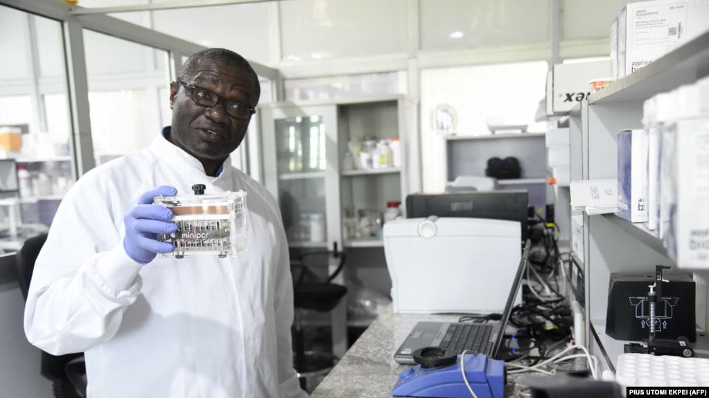 Coronavirus: une nouvelle variante détectée au Nigeria
