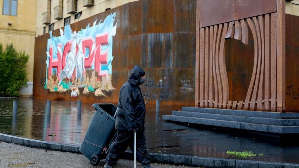 Liban : le confinement strict prolongé de deux semaines