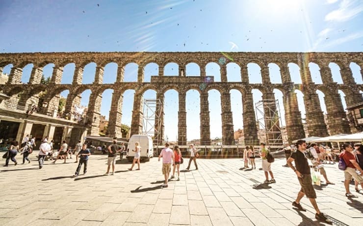 L’Espagne assouplit les règles d’entrée pour les touristes non vaccinés