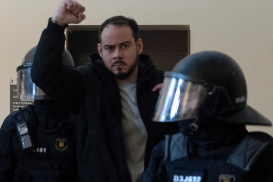 Espagne : l’arrestation controversée d’un rappeur divise la classe politique