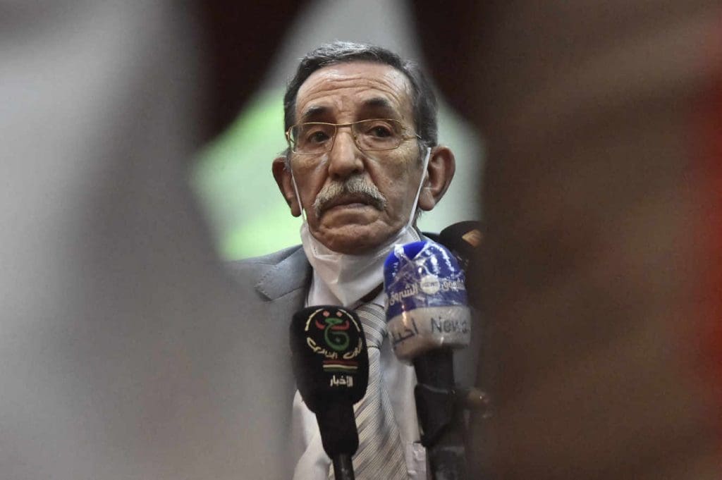 En Alger, la réconciliation des mémoires entre la France et l’Algérie selon le prisme de Paris ne passe pas