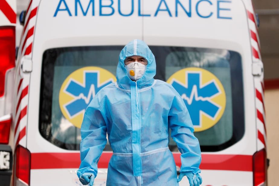Le bilan de la pandémie dans le monde: plus de 2 671 000 morts