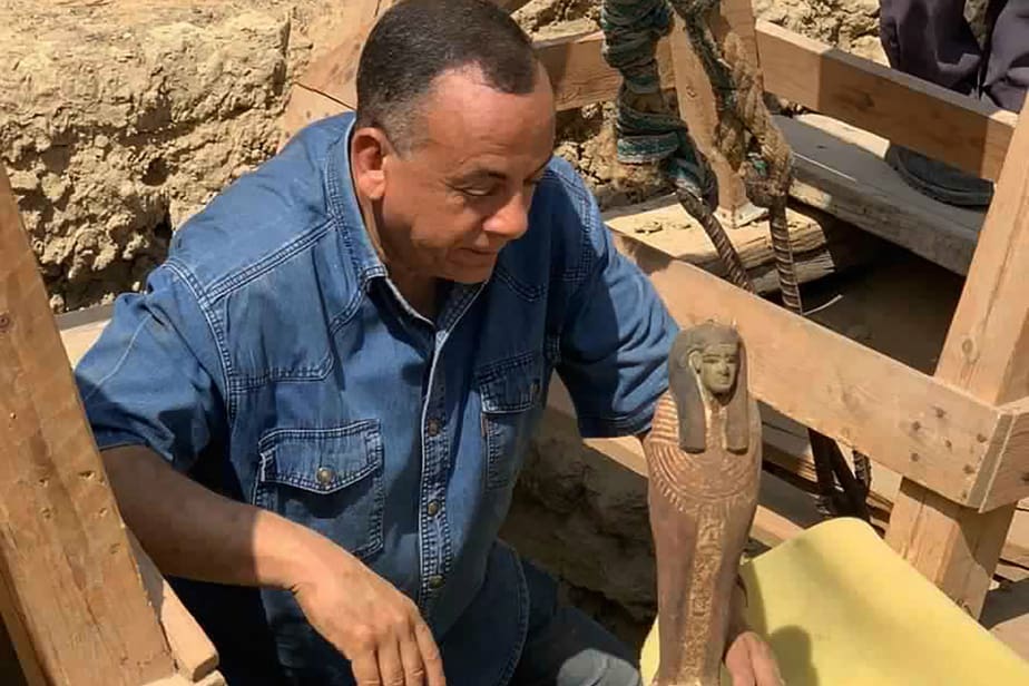 Découverte de 250 tombeaux enfouis depuis plus de 4000 ans en Égypte