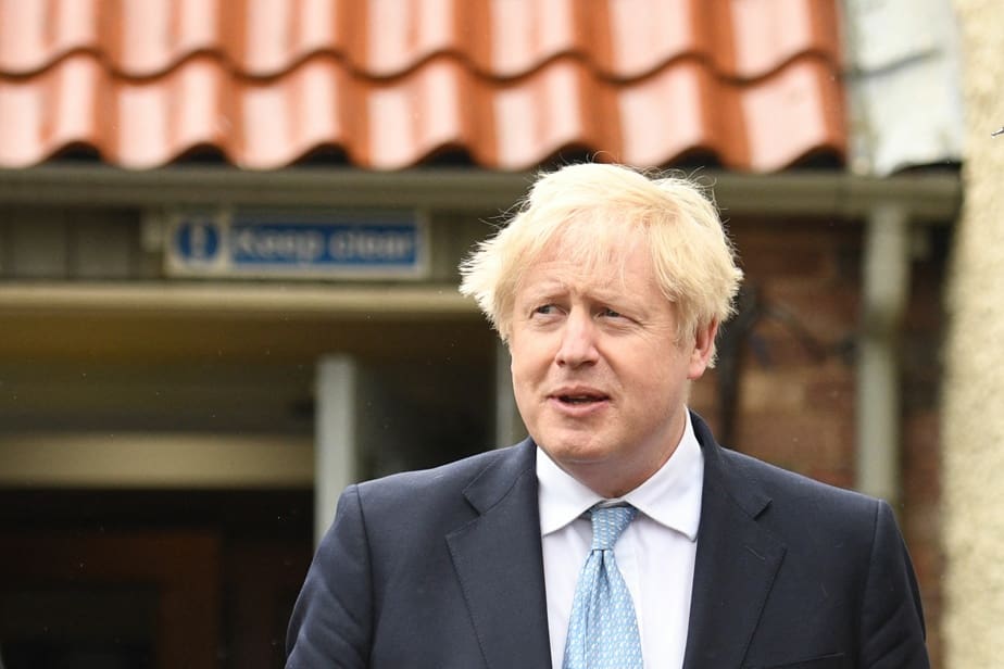 Les luxueuses vacances de Boris Johnson aux Caraïbes visées par une enquête