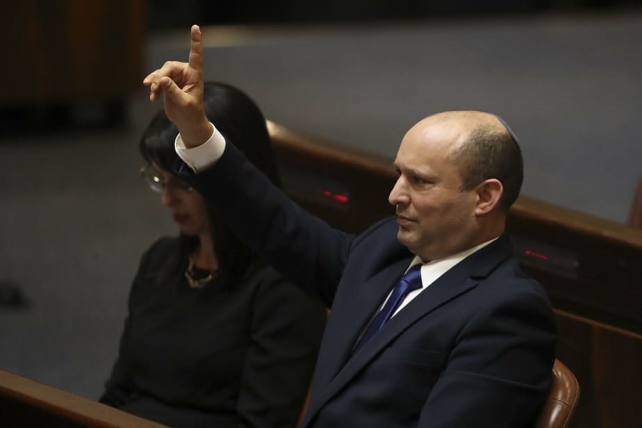 Un nouveau gouvernement en Israël salué à l’international, sans Nétanyahou