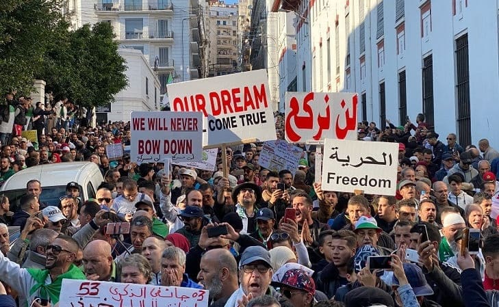 Algérie, 121ᵉ vendredi : «le climat de terreur» s’étend et s’amplifie