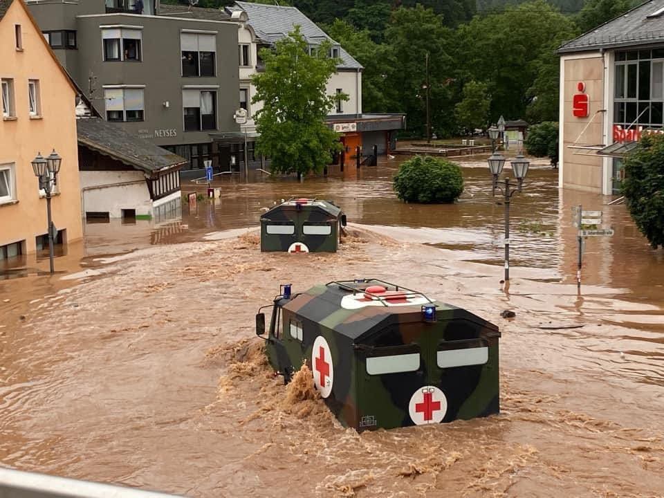 Inondations en Allemagne : des pertes humaines auraient pu être évitées, jugent des experts