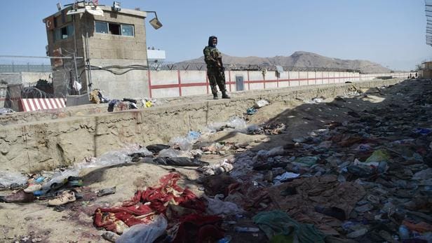 Afghanistan : 85 morts dans l’attentat à l’aéroport de Kaboul