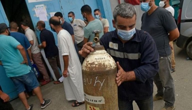 Covid-19 : en Algérie, des cagnottes et des dons pour soutenir le système de santé délabré