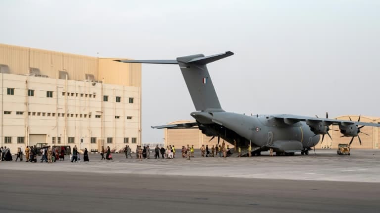 Afghanistan: Si les Etats-Unis se retirent le 31 août, la France mettra fin à son pont aérien jeudi