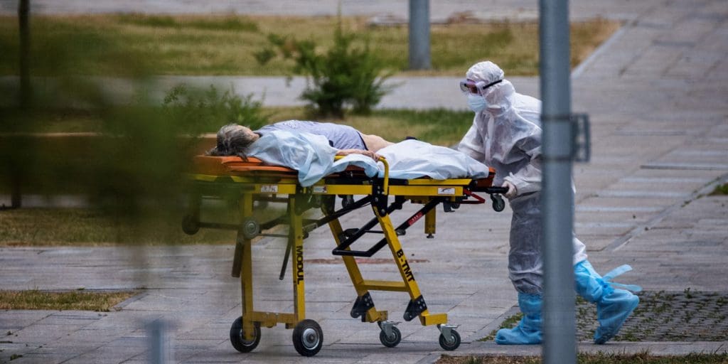 Russie : Record de morts en 24h, avec 815 décès