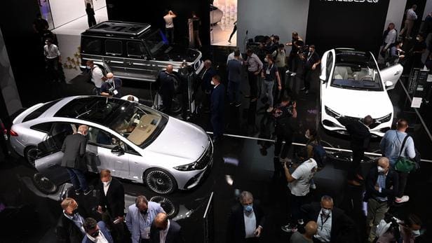 Allemagne : des milliers de manifestants hostiles au Salon de l’automobile à Munich