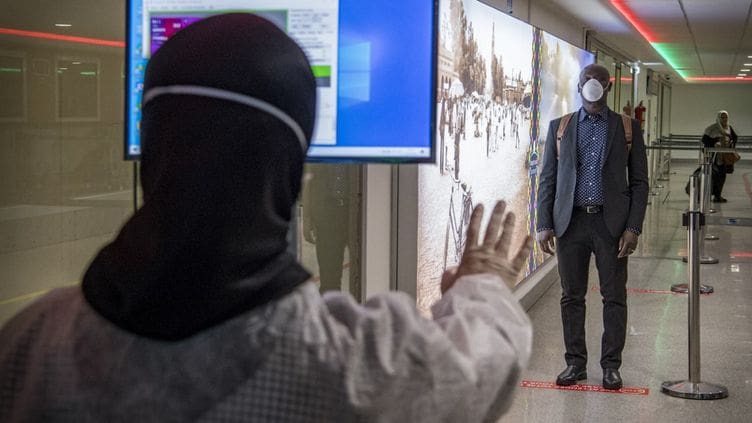 Réduction de visas : L’Algérie convoque l’ambassadeur de France