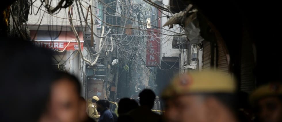 Inde: Quatre morts et plusieurs blessés dans un incendie à Delhi