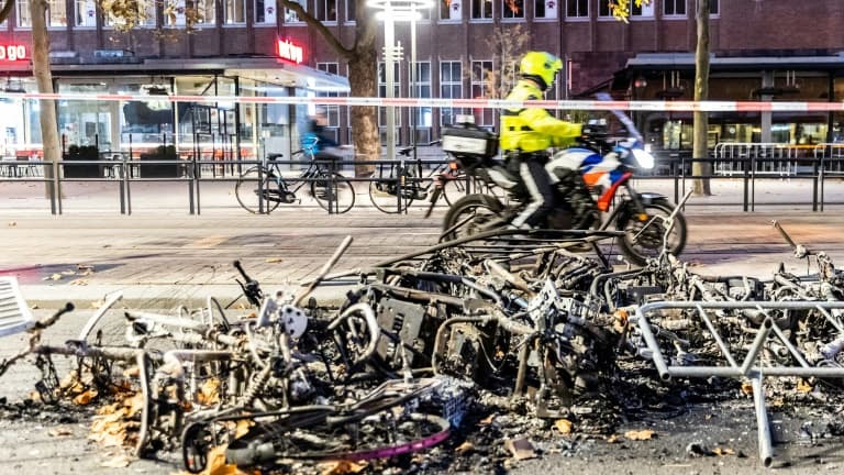 Pays-Bas : Manifestation annulée à Amsterdam à la suite des émeutes à Rotterdam