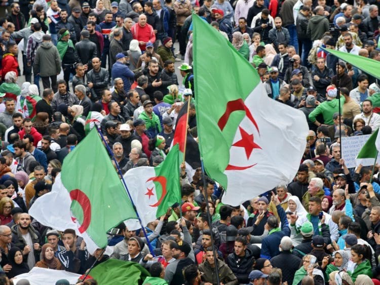 A l’approche du 3ème anniversaire du Hirak, la répression se fait plus vive en Algérie, inquiétant le Haut Commissaire des Nations unies aux Droits de l’Homme
