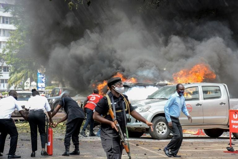 Kampala : Double attentat suicide, cinq suspects abattus par la police