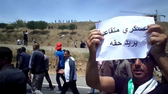 Algérie : une manifestation de centaines d’ex-militaires à Skikda
