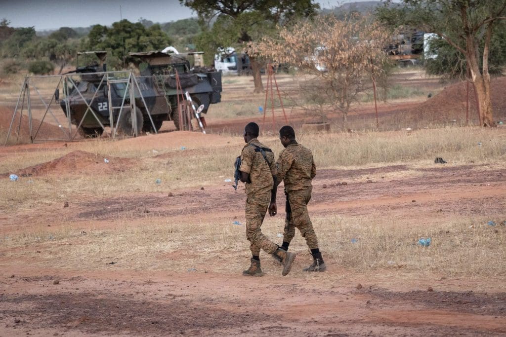Burkina : au moins 59 personnes tuées dans une explosion sur une mine artisanale