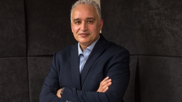 Tayeb Hamdi : «L’accélération de la vaccination et le respect des mesures de prévention sont la voie pour éviter des restrictions de longue durée»