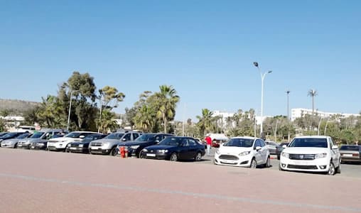 Agadir : Les parkings deviennent gratuits sur décision du maire, Aziz Akhannouch