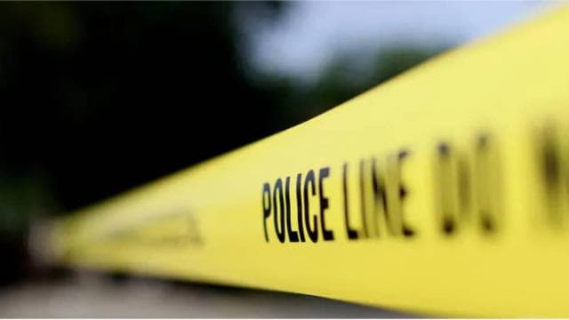 États-Unis : Une mère arrêtée pour avoir forcé sa fille à vivre avec le cadavre de son père