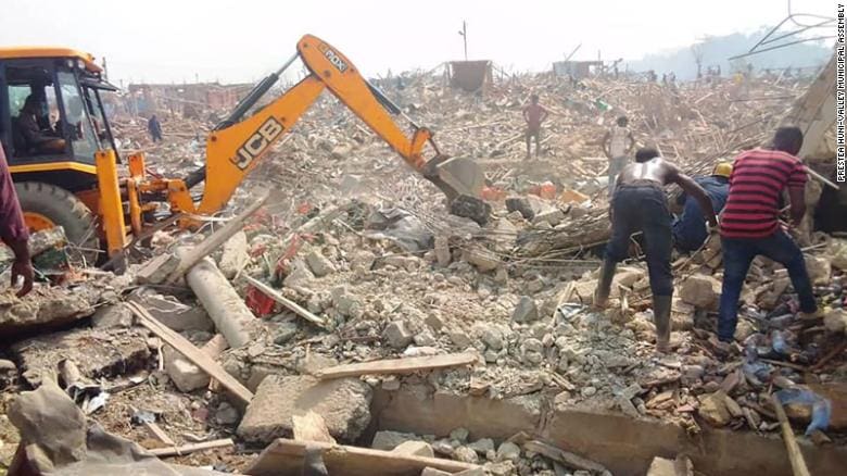 L’accident d’un camion d’explosifs fait de nombreux morts au Ghana