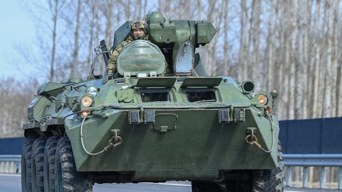 Guerre en Ukraine : l’armée russe assure ne pas prévoir d’appeler les réservistes