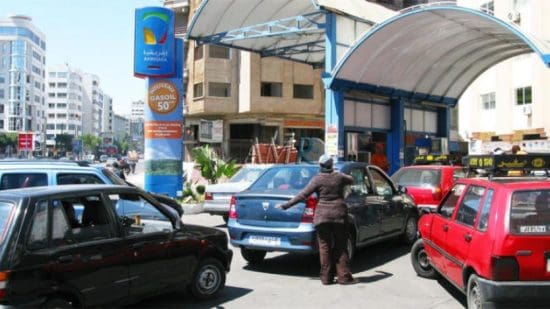 Les propriétaires de stations-service expliquent la hausse des prix et appellent le gouvernement à sauver le secteur