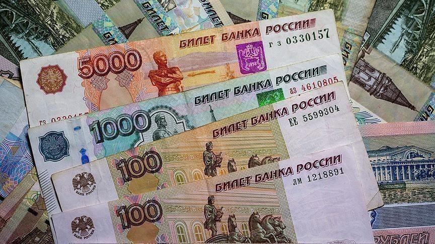 Moscou adopte une liste de pays «hostiles» qui seront remboursés en roubles